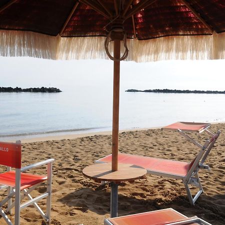 Hotel Corallo Francavilla Al Mare Dış mekan fotoğraf