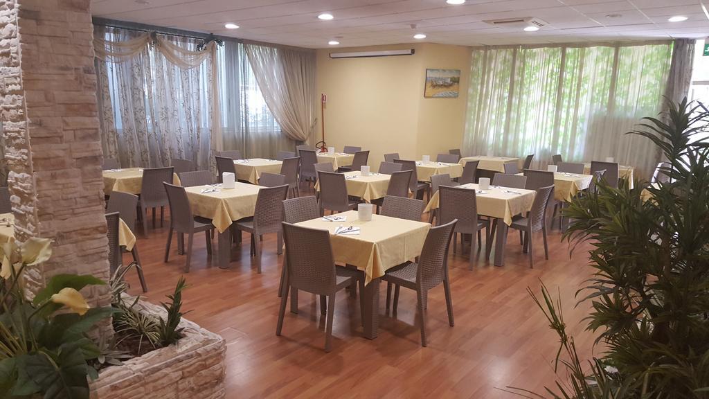 Hotel Corallo Francavilla Al Mare Dış mekan fotoğraf